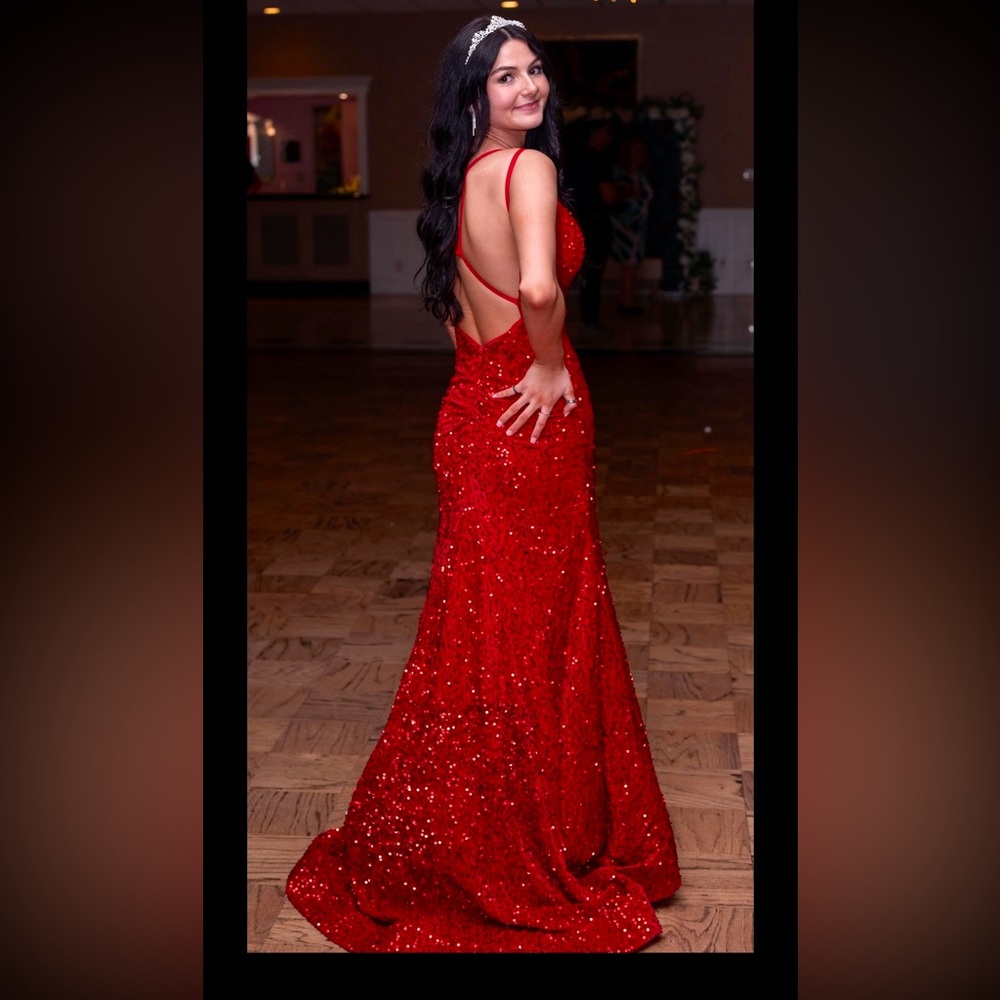 Red prom/sweet 16 backless dress from JJs House